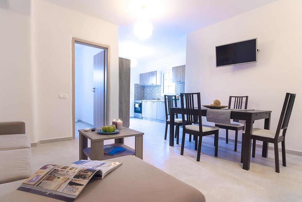 Avalon Mykonos Suites Супер Парадайз Бийч Екстериор снимка